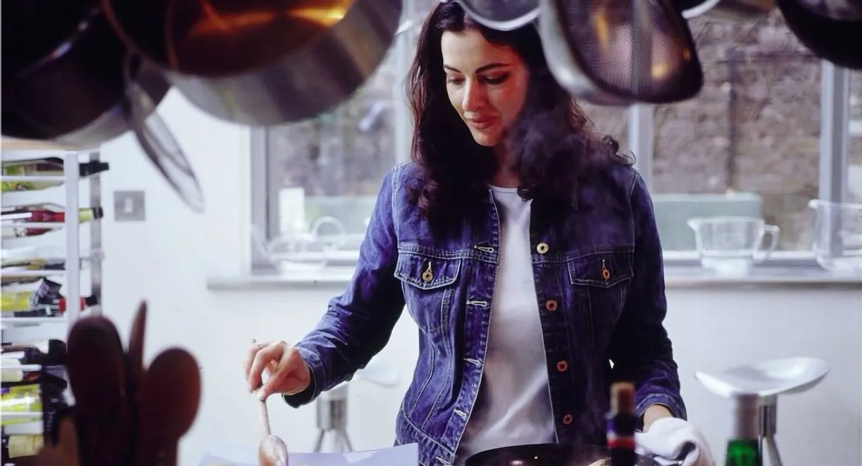 Nigella Bites
